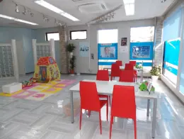 株式会社エフエムホーム 高槻店